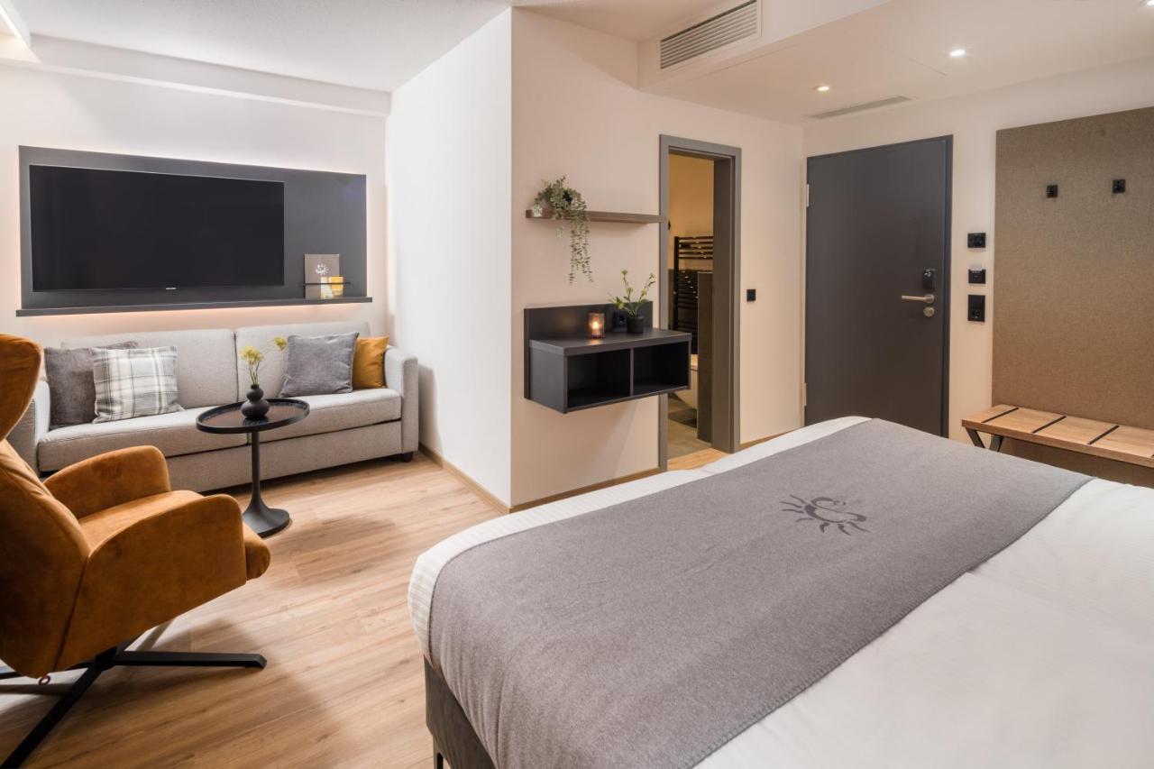 Landhotel Sonne Neuendettelsau エクステリア 写真