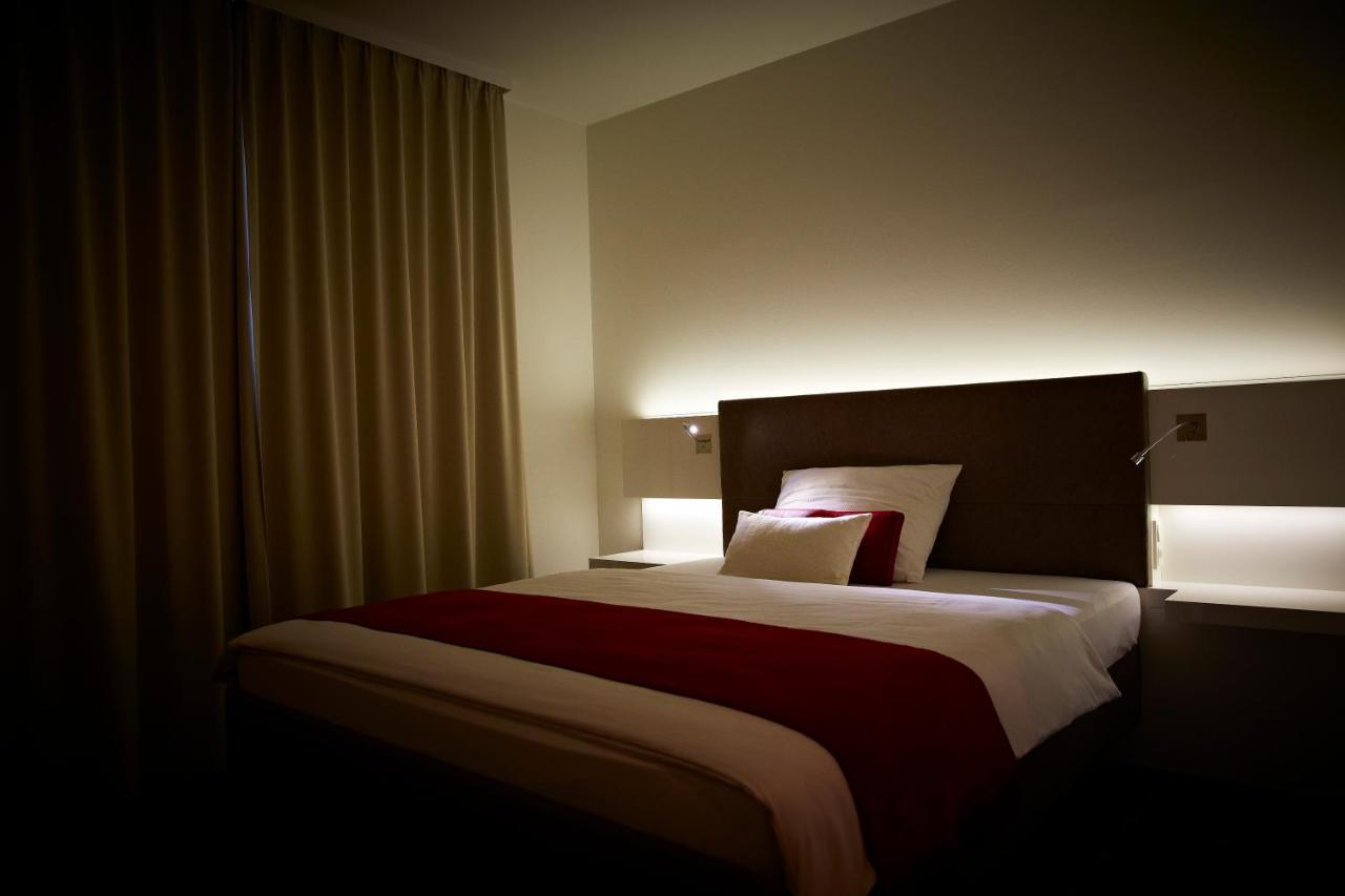 Landhotel Sonne Neuendettelsau エクステリア 写真
